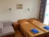 Трёхместный номер Стандарт с балконом и с красивым видом из окна