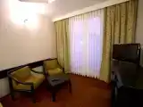 Трёхместный номер Стандарт с видом на город