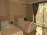 Семейный полулюкс с балконом и с видом на город