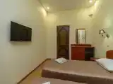 Двухместный номер Север - Стандарт с балконом и с красивым видом из окна