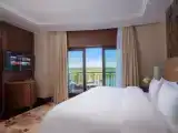 Полулюкс Premier с видом на озеро