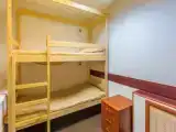 Кровать в общем номере