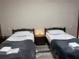 Трёхместный номер Стандарт с балконом и с красивым видом из окна
