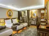 Двухместный номер с диваном Deluxe