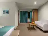 Трёхместный номер Deluxe с балконом