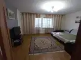 Апартаменты c 1 комнатой с балконом и с красивым видом из окна