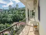 Двухместный номер Стандарт с балконом и с красивым видом из окна