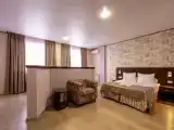 Апартаменты с балконом и с красивым видом из окна