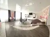 Студия с балконом