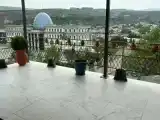 Трёхместный номер с террасой Стандарт с видом на город