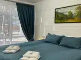 Коттедж с 3 комнатами с балконом