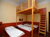 Четырёхместный номер Эконом с красивым видом из окна