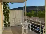 Апартаменты c 1 комнатой с балконом и с красивым видом из окна