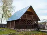 Четырёхместный коттедж с балконом и с красивым видом из окна
