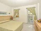 Двухместный номер Стандарт с балконом