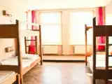 Кровать в общем номере