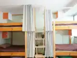 Кровать в общем номере