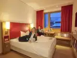 Номер Business