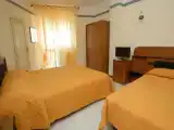 Трёхместный номер Стандарт с балконом