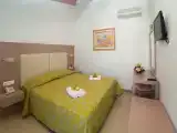Двухместный полулюкс с видом на бассейн