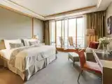 Номер Deluxe с видом на озеро