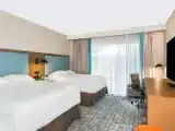 Двухместный номер Стандарт с частичным видом на парк