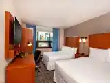 Четырёхместный номер Deluxe с видом на город