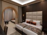 Двухместный номер Grand Deluxe с балконом и с видом на территорию отеля