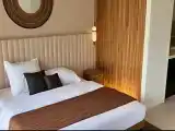 Двухместный полулюкс с гидромассажной ванной на открытом воздухе