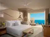Двухместный люкс Xhale Club Master oceanfront
