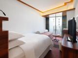 Двухместный номер Guest Main Tower с балконом и с частичным видом на океан