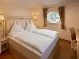 Двухместный полулюкс с видом на озеро