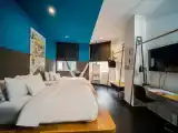 Nest Family