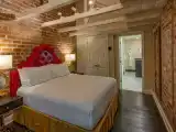 Двухместный номер Carriage House Superior