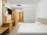 Двухместный номер Deluxe с общим бассейном с видом на внутреннюю территорию