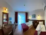 Трёхместный номер Стандарт с балконом