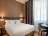 Двухместный номер High floor Deluxe с балконом