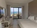 Двухместный номер Sea View Стандарт