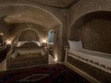 Трёхместный номер Cave