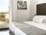 Двухместный номер Deluxe с балконом