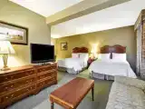 Studio Suite L Shape