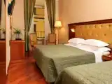 Трёхместный номер Стандарт
