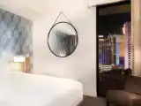 Номер Deluxe Strip View