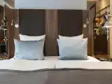Номер Side-By-Side 2 Rooms Next To Each Other