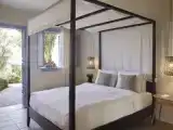 Двухместный коттедж с видом на сад