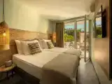 Четырёхместный номер Chillax с частичным видом на море
