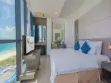 Четырёхместный семейный номер Deluxe seafront