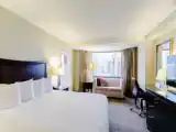 Двухместный номер Corner Deluxe view Mobility/Hearing Accessible