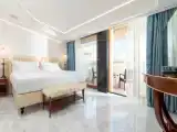 Двухместный люкс Signature Top Floor с балконом и с видом на море