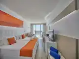 Двухместный номер Royal Elite с видом на море